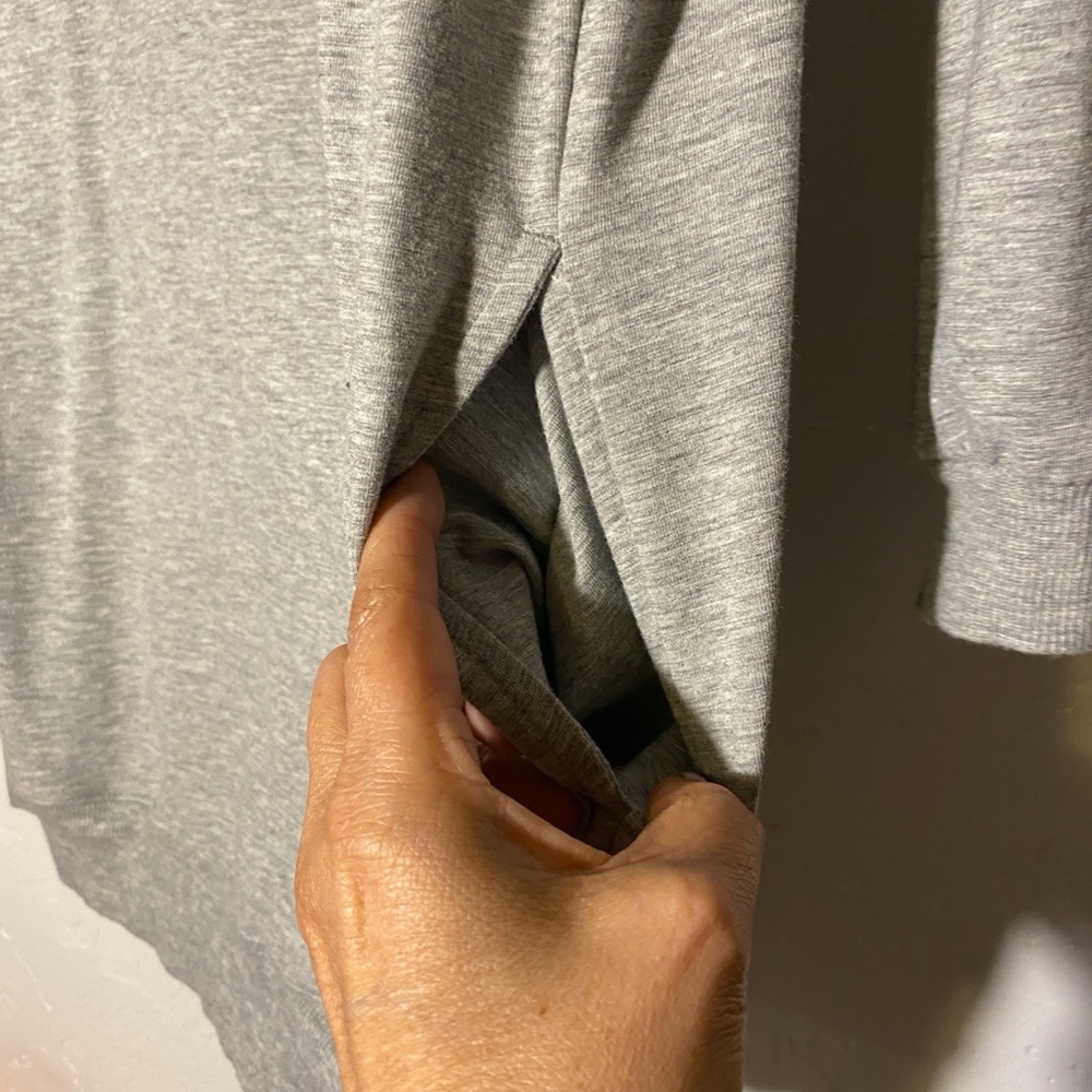 LOVE by Gap oversized blouse w/pockets, Small. - Picture 6 of 8
